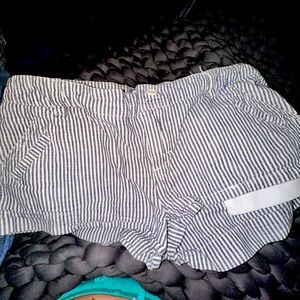 Y2K HERITAGE 1981 Pinstripe Shorts